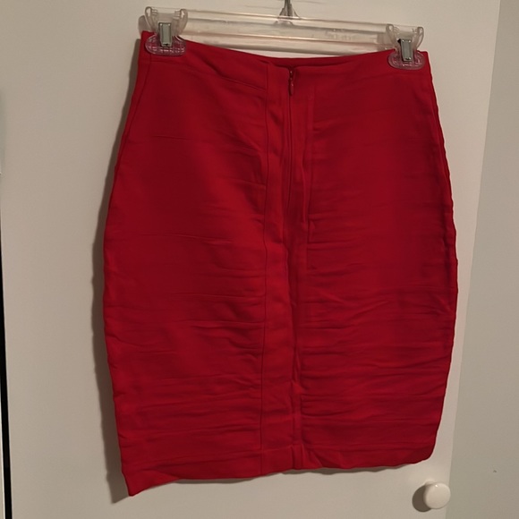 Express Red Bandage Pencil Skirt - Picture 3 of 4
